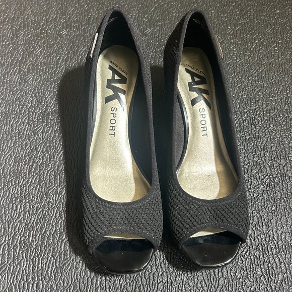 Ann Klein black wedge heels with open toe - Picture 1 of 3